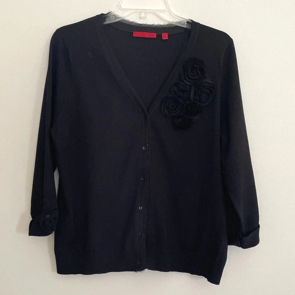 RED Black V Neck Cardigan Sweater with Floral Applique 3/4 Button Sleeve Size XL